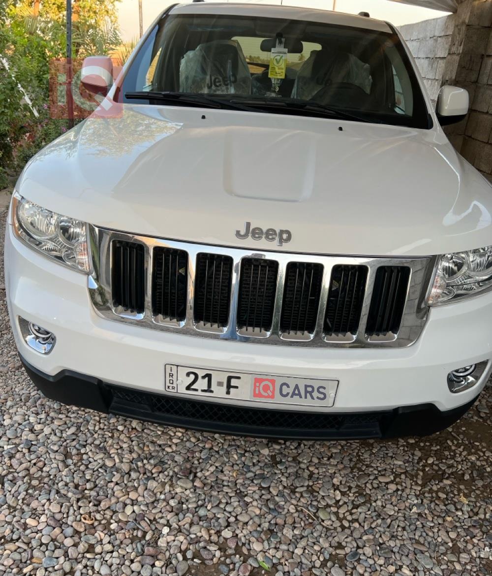 جیپ گراند شیرۆکی